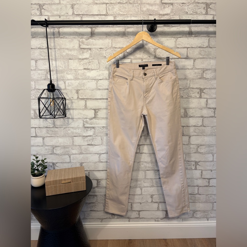 Banana Republic Traveler Pant Cream 30x32
